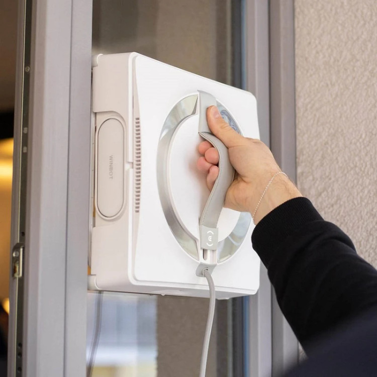 شیشه شوی رباتیک مدل Ecovacs W2 omni